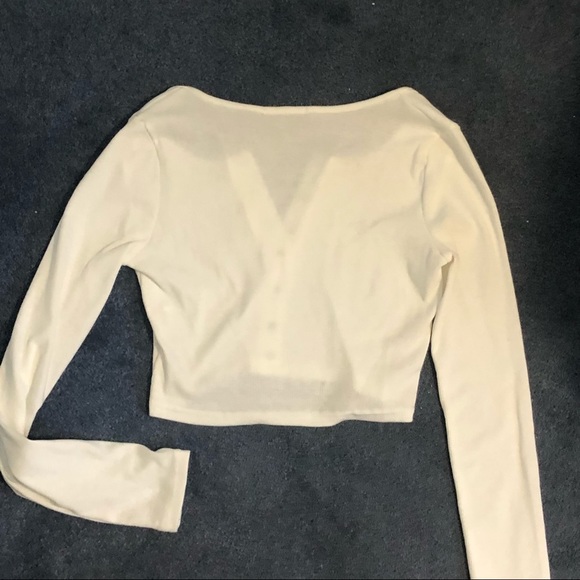 NWOT 2 Cropped Button Ribbed Long Sleeve Scoop Neck Tops - Picture 8 of 9